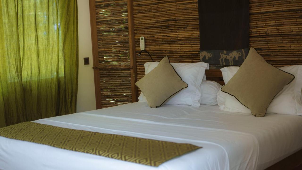Moro Ma Doto Hotel Busobuso Ruang foto